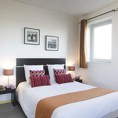 Apartmanhotel Nemea Aeroport 3*