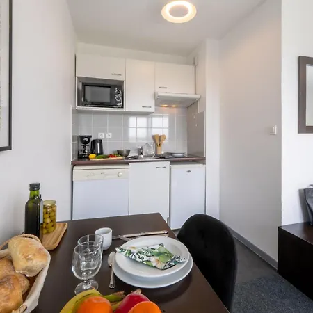 Apartmanhotel Nemea Aeroport