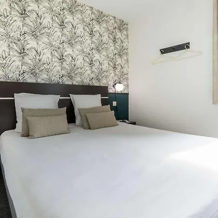 Apartmanhotel Nemea Aeroport 3*