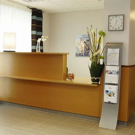 Nemea Aeroport Apartmanhotel