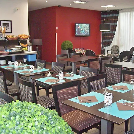 Nemea Aeroport 3*